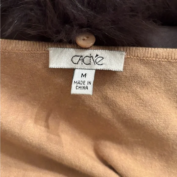 Cache Leopard Print Top with Faux Fur Collar - Picture 10 of 10